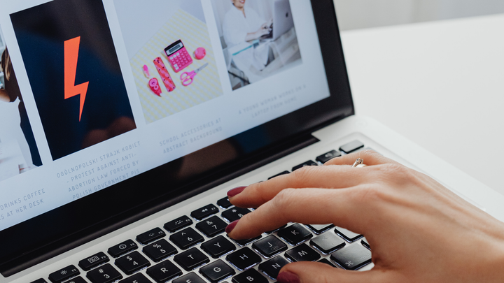 Artificial Intelligence (AI) in automating website content updates