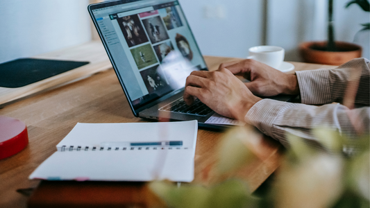 Why Freelance Shopify Web Coders Are Game-Changers for E-commerce Startups